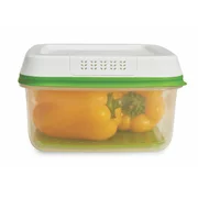 Rubbermaid FreshWorks Large Square Produce Saver Container, 11.1 Cup