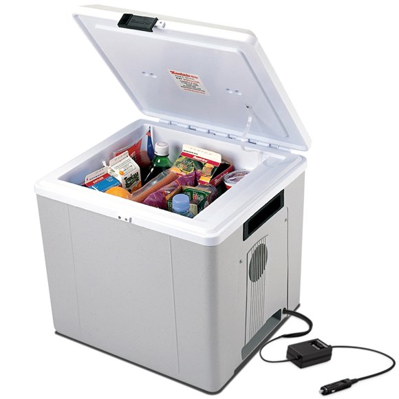 Koolatron Voyager P27 Thermoelectric Iceless 12V Cooler Warmer, 27.5L