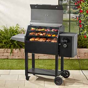Commodore Pellet Grill and Smoker